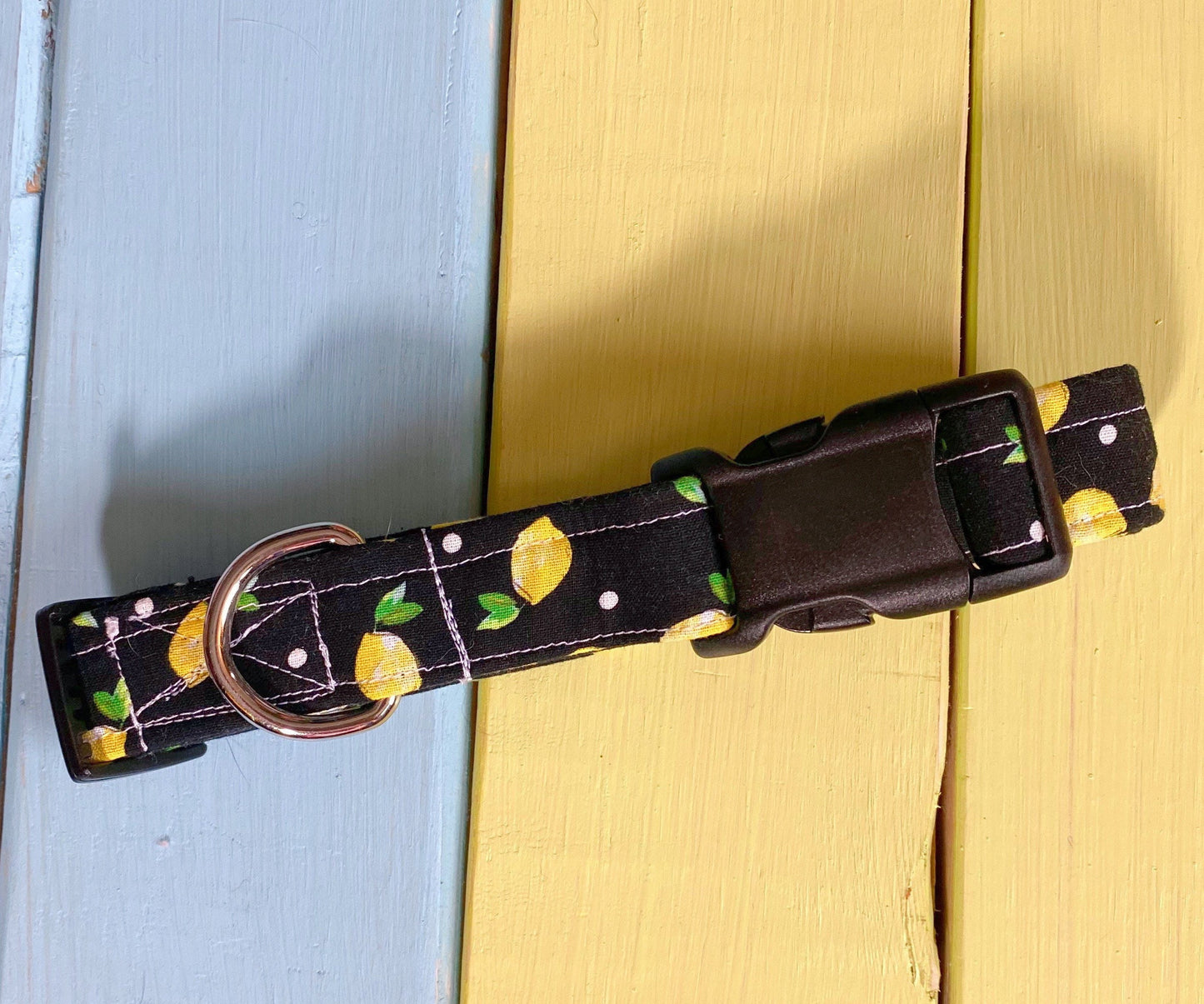 Lemon and polka dots adjustable flat dog collar